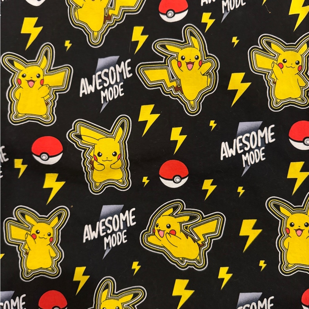 Black Pokemon Pikachu Scrub Top 2XL - Picture 6 of 9